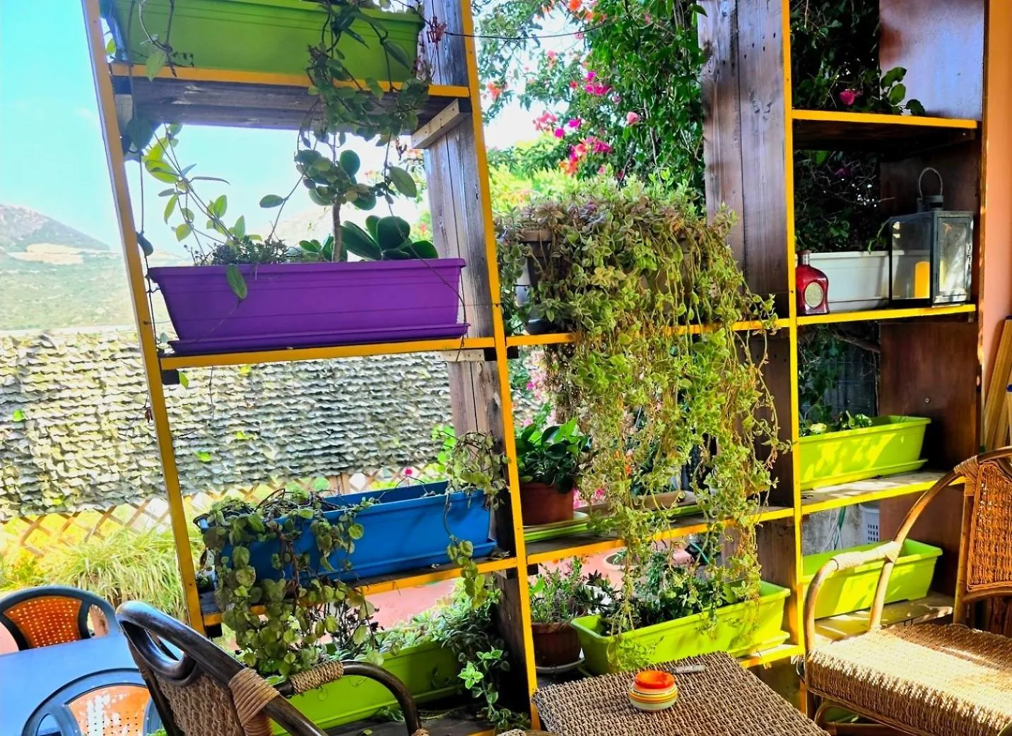 Stylish Home With Patio 4 Min Walk To The Beach ソラナス